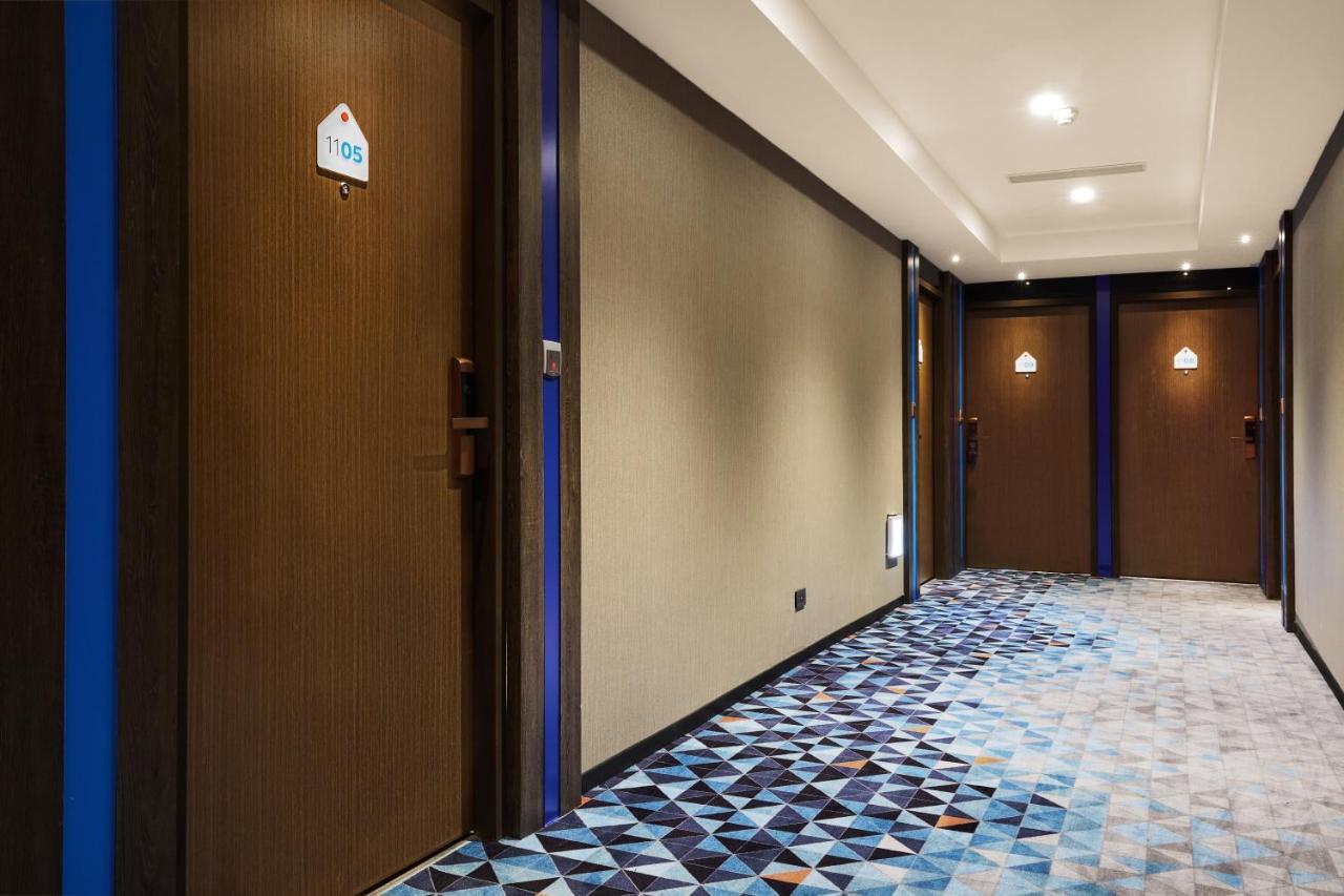 Holiday Inn Express Kaohsiung Love River By Ihg Zewnętrze zdjęcie