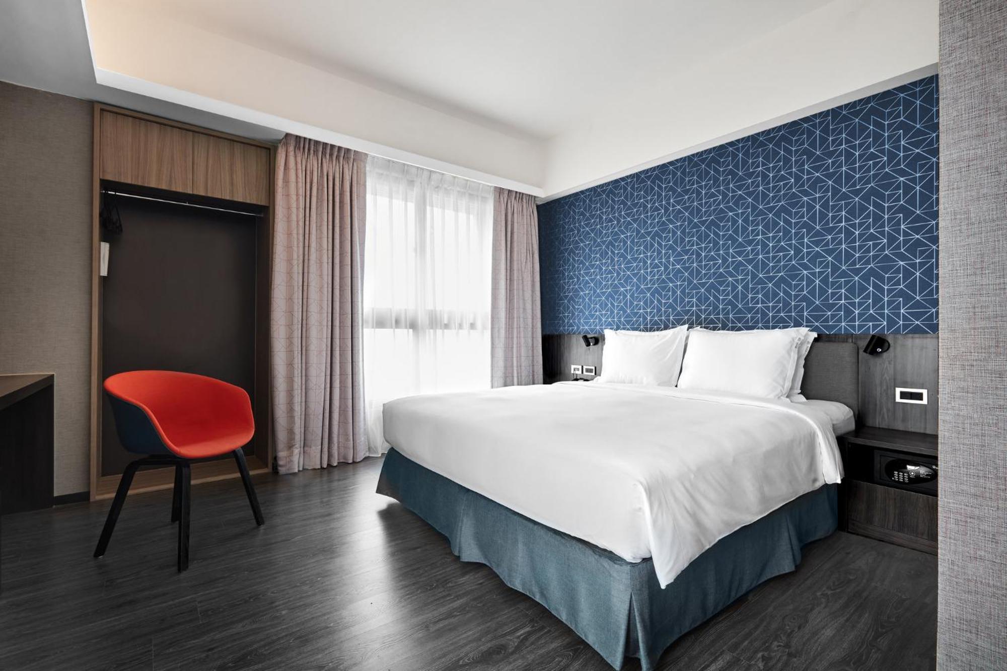 Holiday Inn Express Kaohsiung Love River By Ihg Zewnętrze zdjęcie